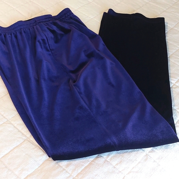 Impressions Violet Velvet Pants - Picture 1 of 3